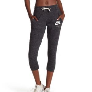 Nike Women's Sportswear Gym Vintage Pants XS